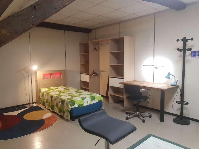 Location 4 pièces meublée de 110 m² à Orléans