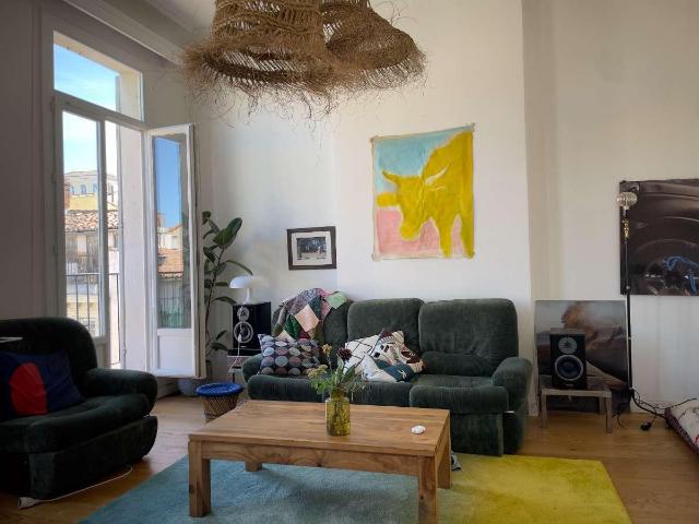 location 4 pièces meublée de 110 m² à Marseille