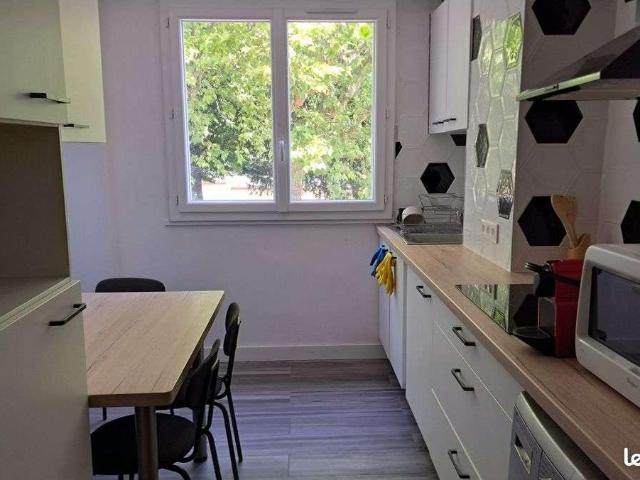 location 4 pièces meublée de 55 m² à Bron