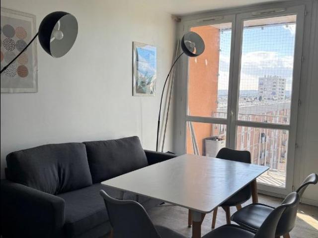 location 4 pièces meublée de 58 m² à Créteil