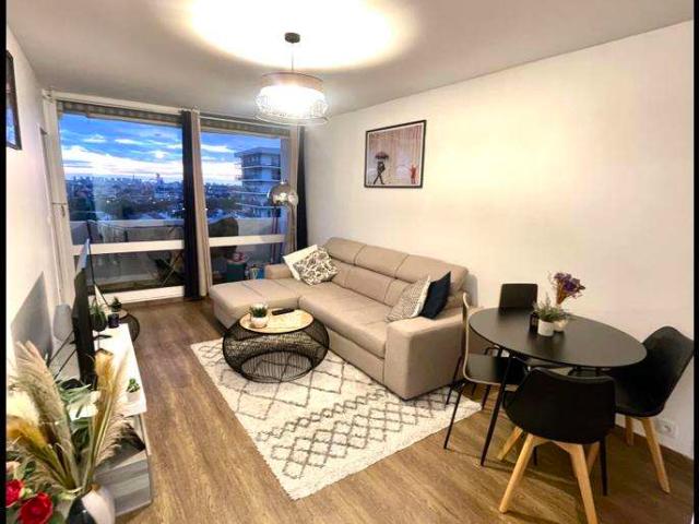 location 4 pièces meublée de 65 m² à Créteil