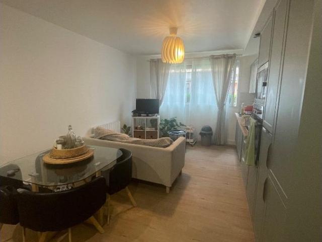 location 4 pièces meublée de 68 m² à Villeurbanne