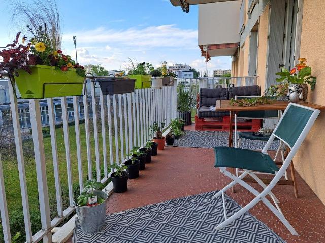 location 4 pièces meublée de 75 m² à Bron