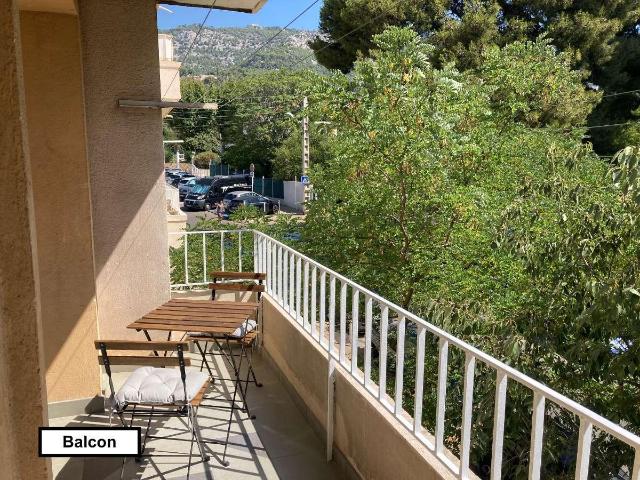 location 4 pièces meublée de 71 m² à Toulon