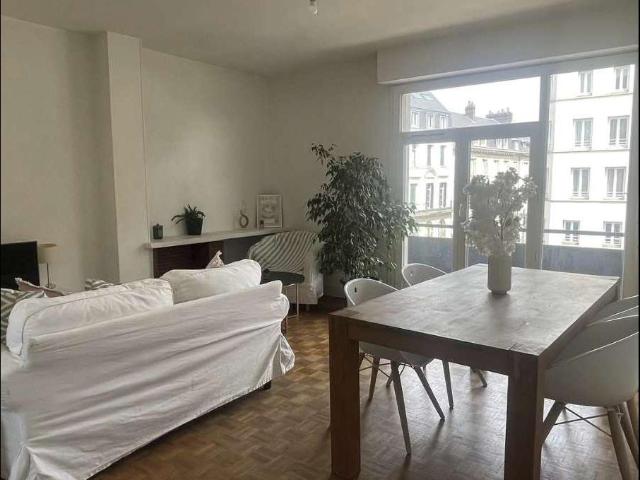 location 4 pièces meublée de 73 m² à Rouen