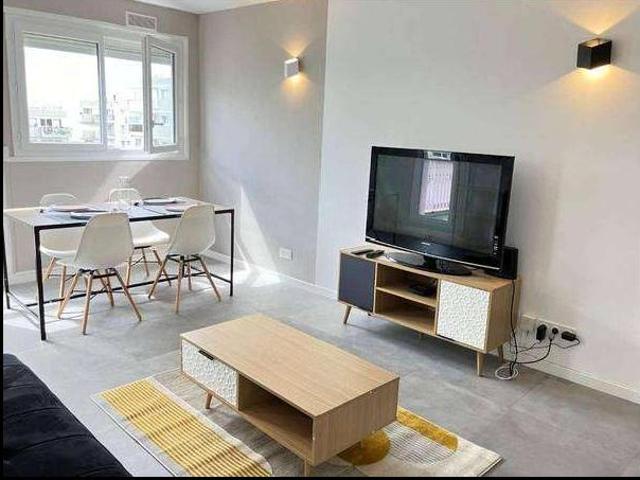 location 4 pièces meublée de 87 m² à Plaisir