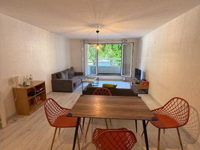 location 4 pièces meublée de 82 m² à Chambéry