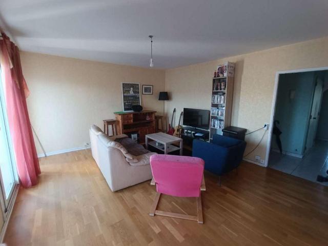 location 4 pièces meublée de 82 m² à Rennes