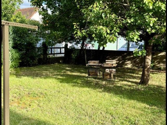 location 4 pièces meublée de 90 m² à Vaulx en Velin