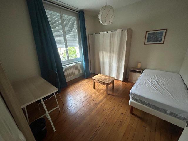 location 4 pièces meublée de 90 m² à Bron