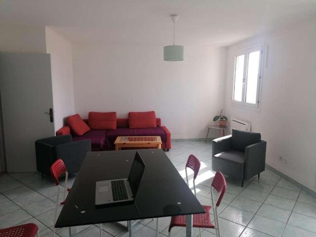 location 4 pièces meublée de 91 m² à Toulon