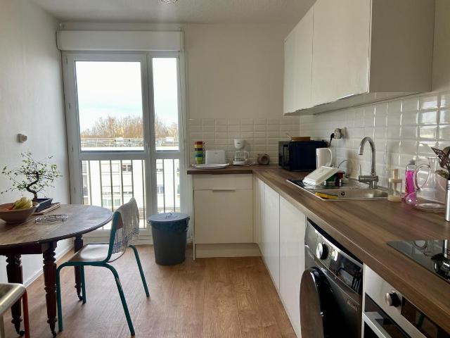 location 5 pièces meublée de 103 m² à Cenon