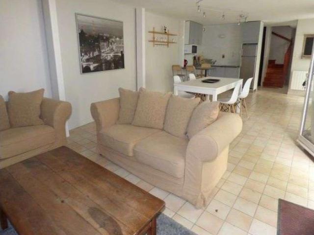 location 5 pièces meublée de 100 m² à Saint Sébastien sur Loire