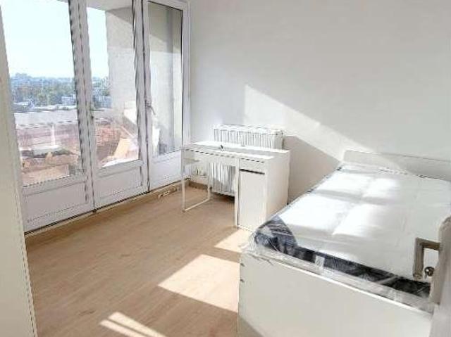 location 5 pièces meublée de 75 m² à Créteil