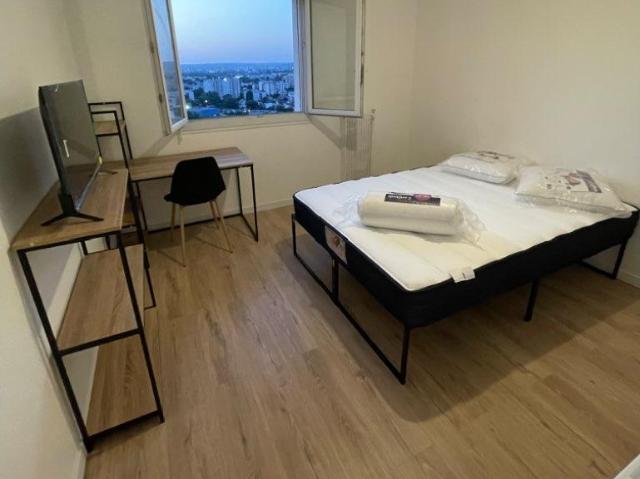 location 5 pièces meublée de 75 m² à Épinay sur Seine