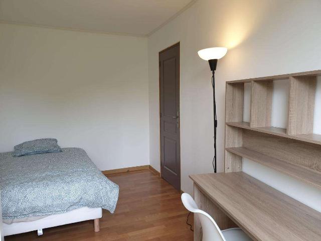 location 5 pièces meublée de 85 m² à Noisy le Grand