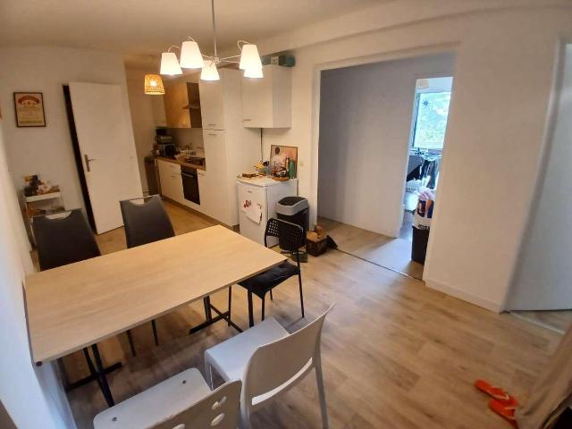 location 5 pièces meublée de 88 m² à Bron