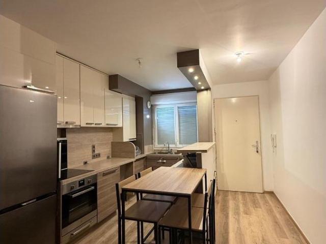 location 5 pièces meublée de 80 m² à Torcy