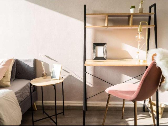 location 5 pièces meublée de 80 m² à Vénissieux