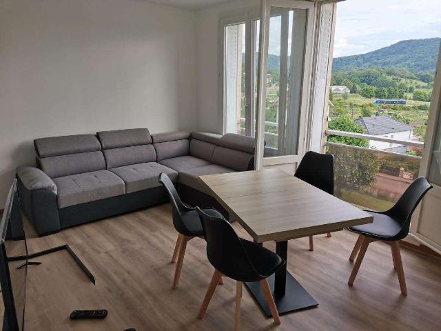 location 5 pièces meublée de 80 m² à Besançon