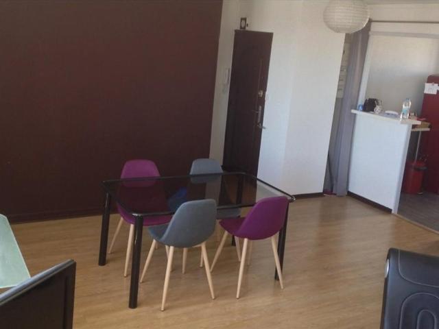 location 5 pièces meublée de 80 m² à Limoges