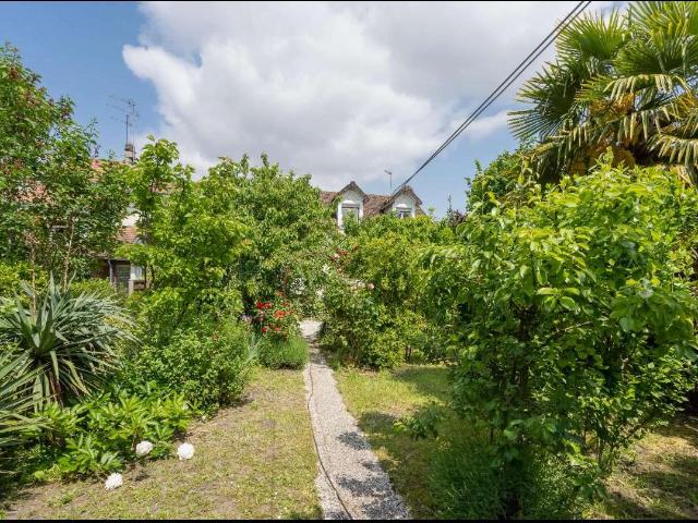 location 5 pièces meublée de 81 m² à Fontenay sous Bois