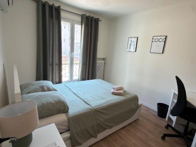location 5 pièces meublée de 95 m² à Avignon
