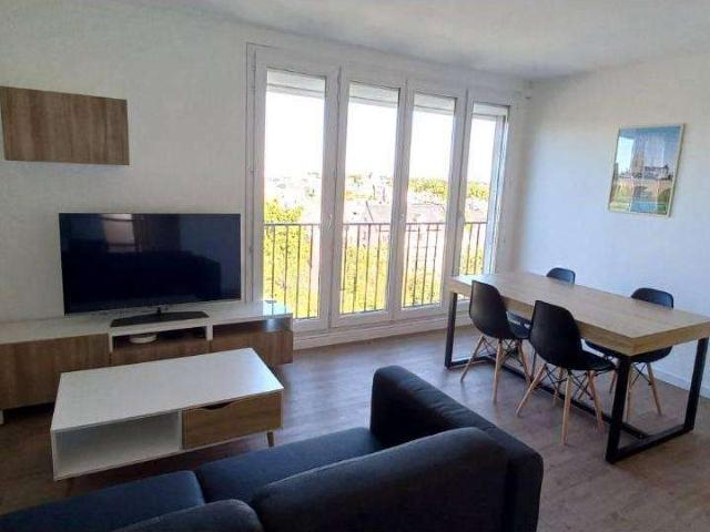 location 5 pièces meublée de 97 m² à Orléans