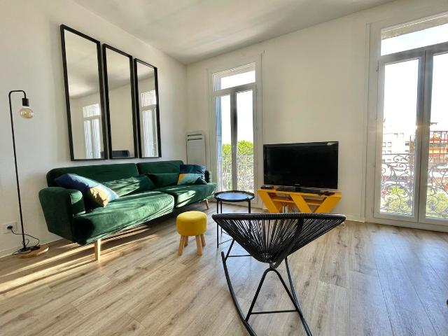 location 5 pièces meublée de 90 m² à Perpignan