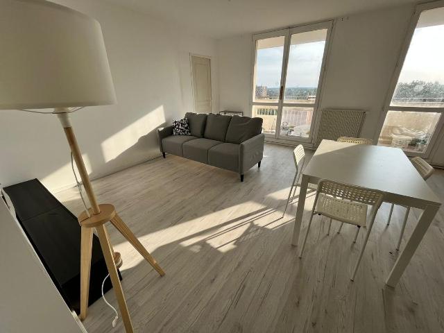 location 5 pièces meublée de 92 m² à Wattignies