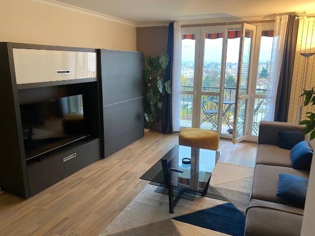 location 5 pièces meublée de 92 m² à Champigny sur Marne