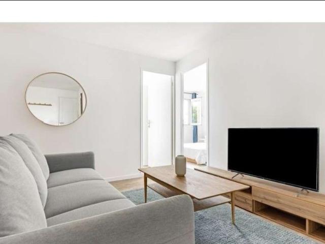 location 5 pièces meublée de 93 m² à Villeneuve la Garenne