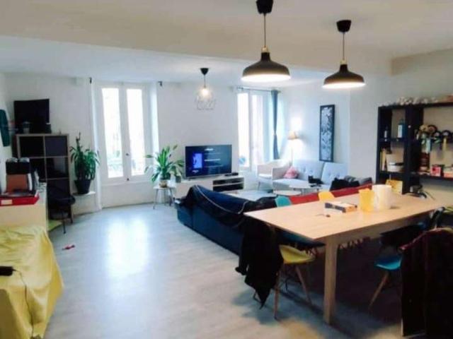 location 6 pièces meublée de 120 m² à Clermont Ferrand