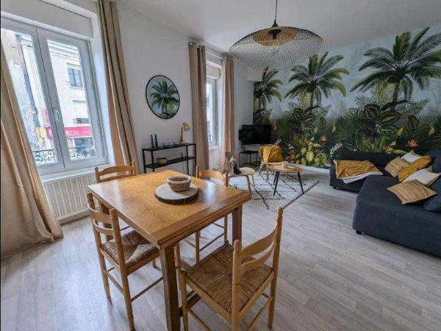 location 6 pièces meublée de 85 m² à Rezé