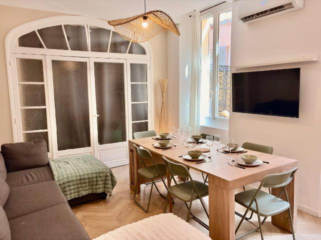 location 6 pièces meublée de 95 m² à Toulon