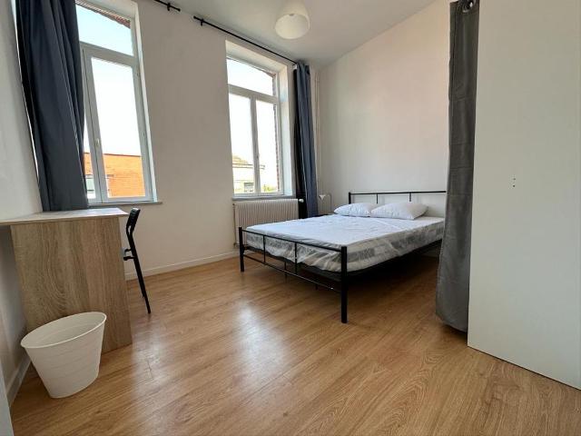 location 6 pièces meublée de 96 m² à Roubaix