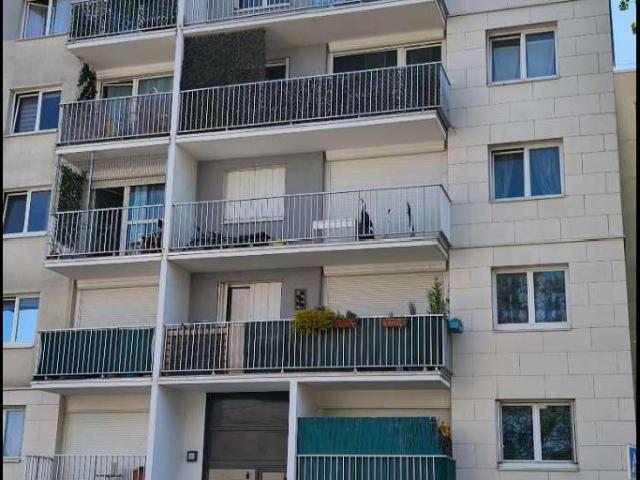 location 6 pièces meublée de 90 m² à Limeil Brévannes