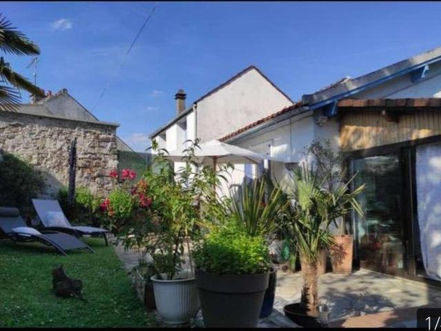 Location 6 pièces meublée de 90 m² à Saulx les Chartreux