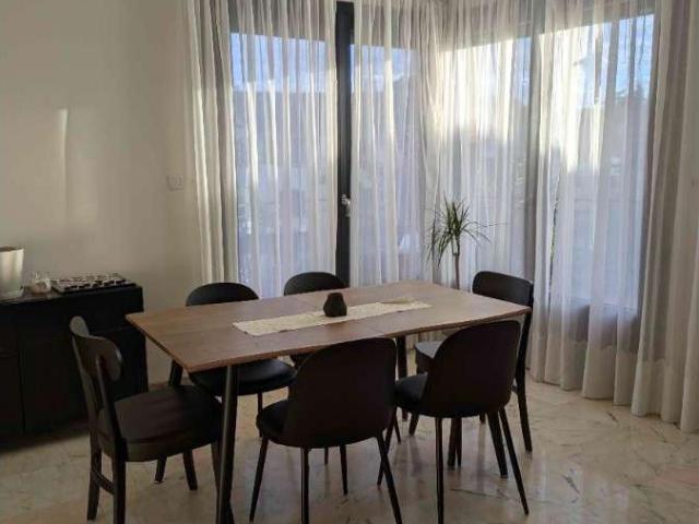 location 7 pièces meublée de 150 m² à Toulouse