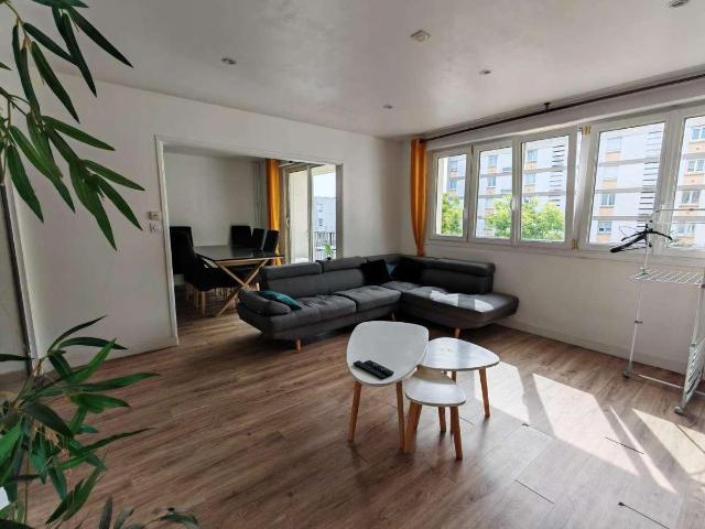 location 7 pièces meublée de 115 m² à Brest
