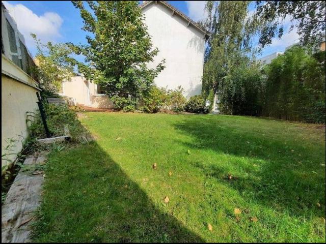 location 7 pièces meublée de 120 m² à Saint Herblain
