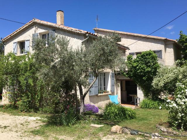 location 7 pièces meublée de 130 m² à Aix en Provence