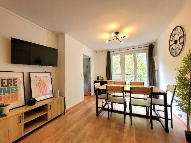 location 7 pièces meublée de 91 m² à Clichy