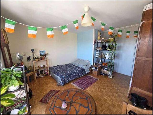 location 8 pièces meublée de 150 m² à Lyon