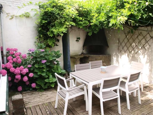 location 8 pièces meublée de 170 m² à Roubaix