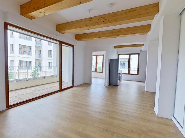 Location 8 rue du Docteur Socrate Saint Ouen sur Seine 93400 105 T4 Non meublé 1835.7 €CC Plusse
