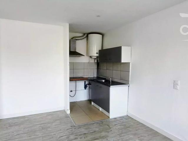 Location | 0 pièces | 27.0m²