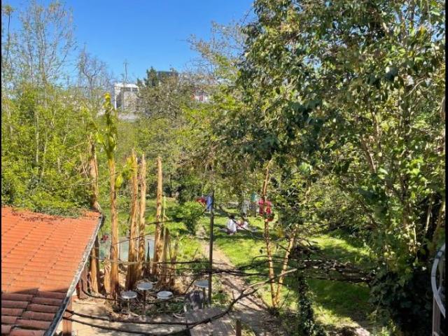 location 10 pièces meublée de 200 m² à Toulouse