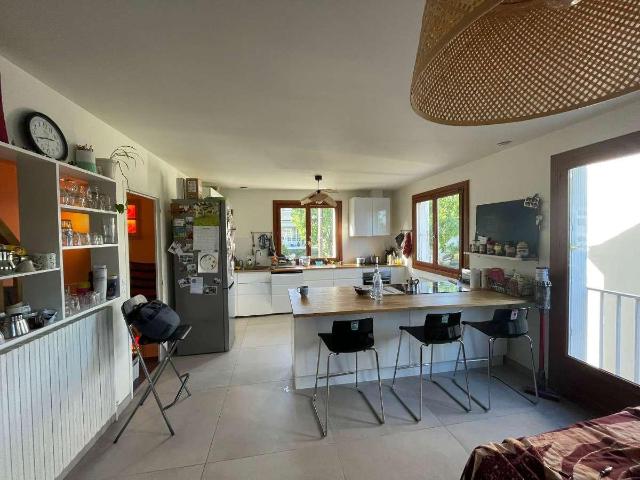 location 10 pièces meublée de 250 m² à Nantes