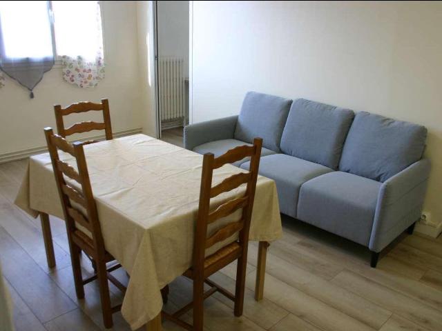 location 2 pièces meublée de 30 m² à Montreuil